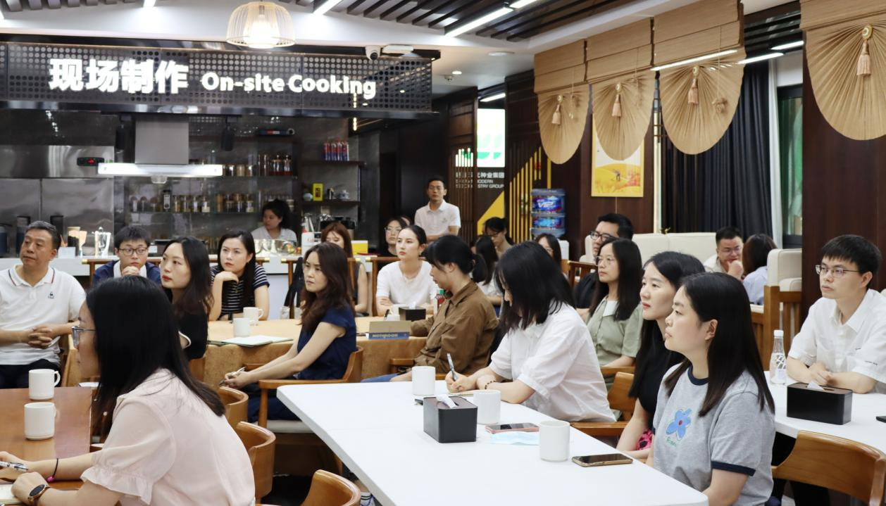 集团进行全员营销岗前培训 推动营销活动落地落实1.png