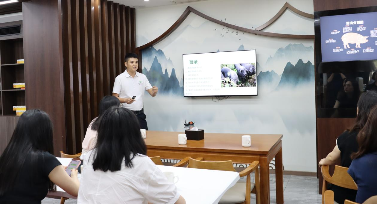 集团进行全员营销岗前培训 推动营销活动落地落实2.png