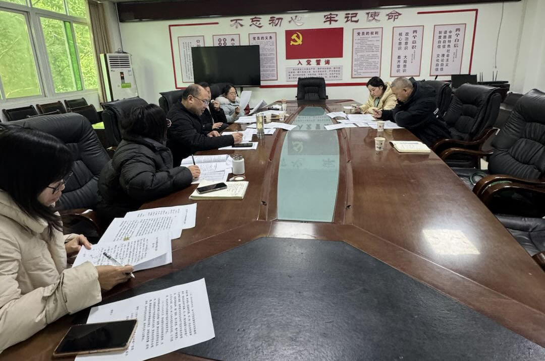 集润公司到三台县农业村落局发展沉大单品推广互换座谈